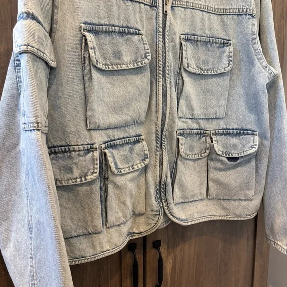 H&M small Utility Light Blue Denim Jacket Cargo - Picture 4 of 10